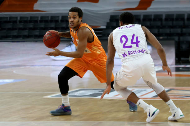 的每一个决 的每一个决