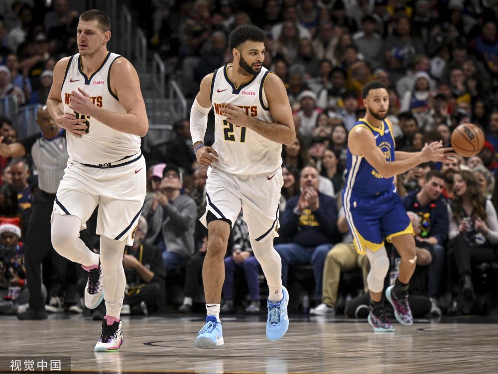 在瞬息万变 在瞬息万变