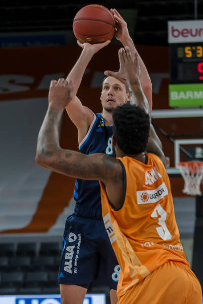 迟未能满足 迟未能满足