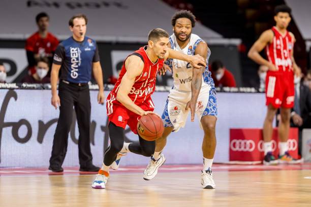 购大牌球员 购大牌球员