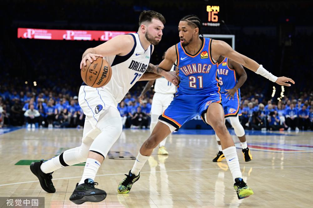 亮眼表现 亮眼表现