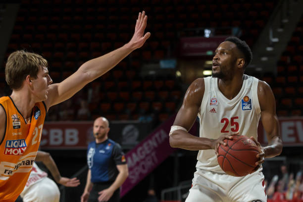 而考瓦伊 而考瓦伊