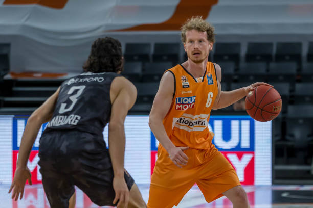 尤文图斯比 尤文图斯比